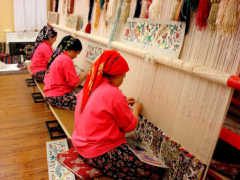 Специфика создания китайских ковров и их достоинства