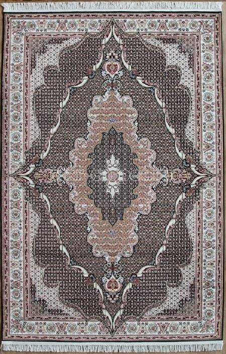 ISFAHAN D513-NAVY Российские ковры изготовлены в соответствии с международными стандартами качества. Цена указана за 1кв/м
